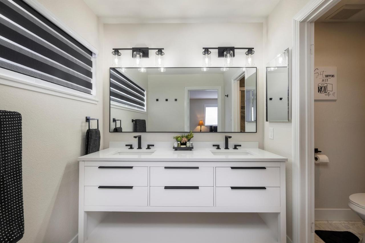 Single Story Minutes From Summerlin With Rv Parking & Dog Friendly Las Vegas Buitenkant foto